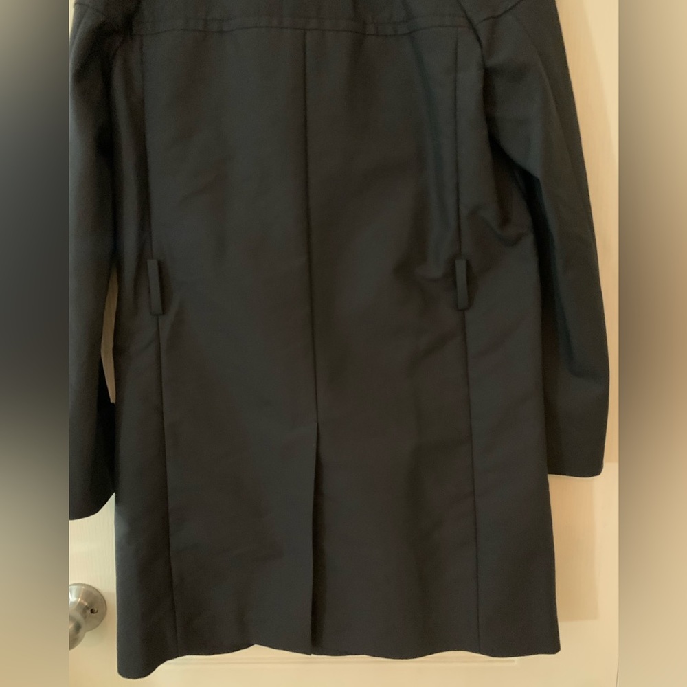 * Host Pick * Gucci Trench Coat - Picture 6 of 14